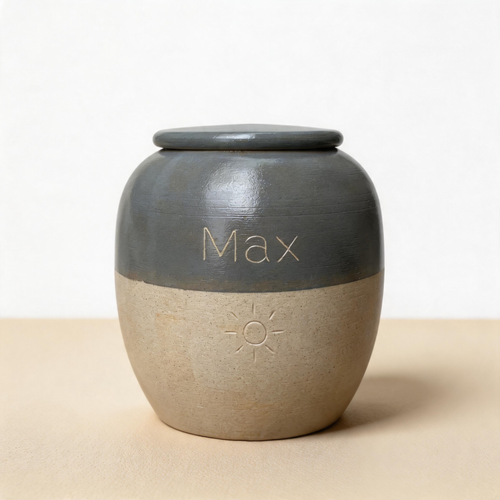 Two Tone Winnie Urn sample