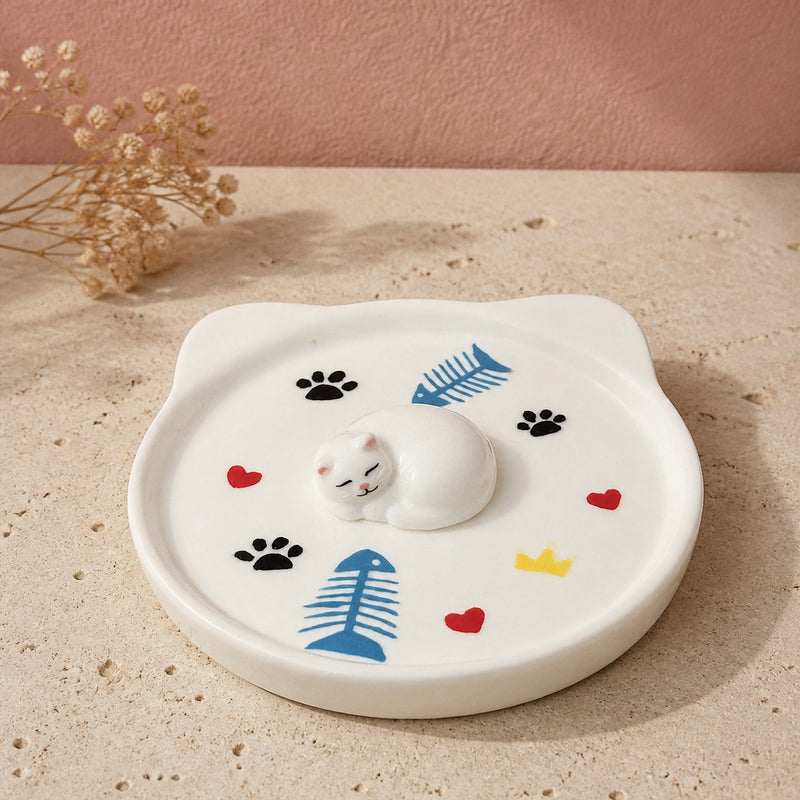 Cat-Face Dish - White Cat Curled Up Sleeping - Blush Pink Background 01