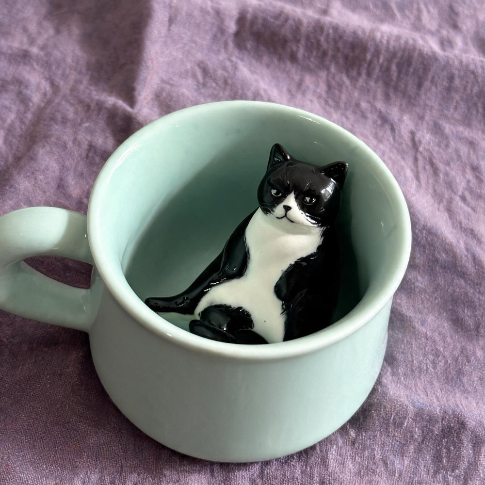 Blank large cat peekaboo mug 3