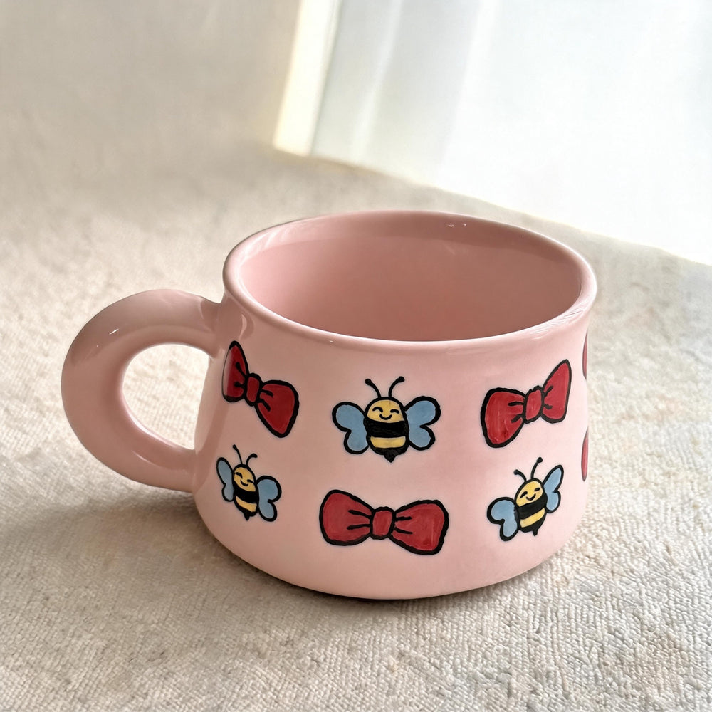 Bow and Bee 1