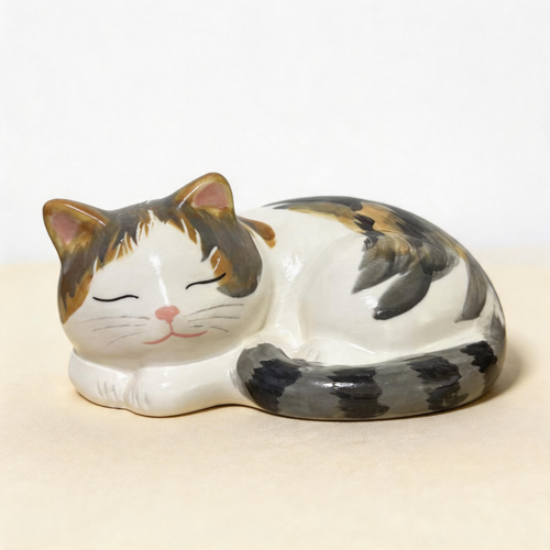 Sleeping Cat Urn sample
