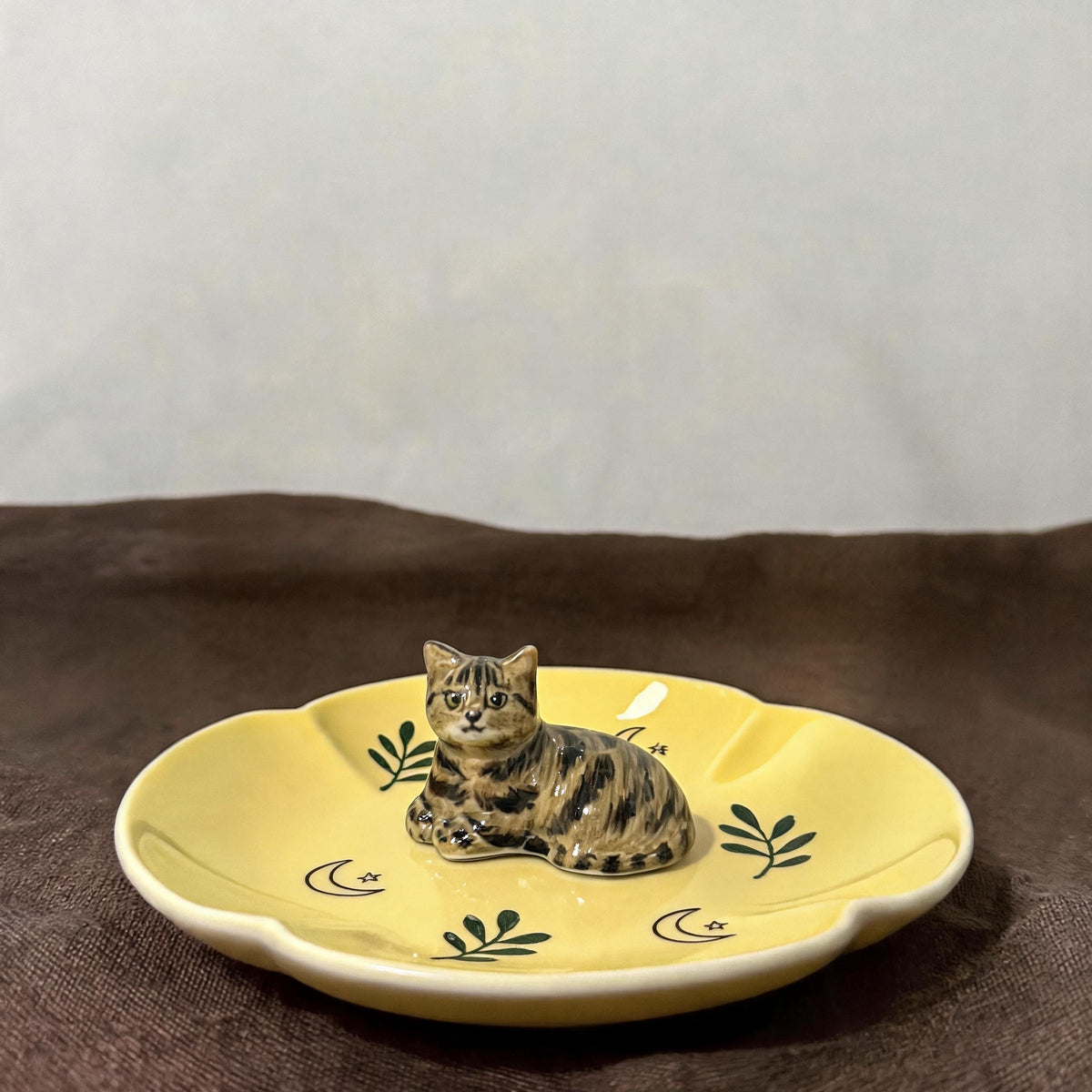 Yellow Cat 1