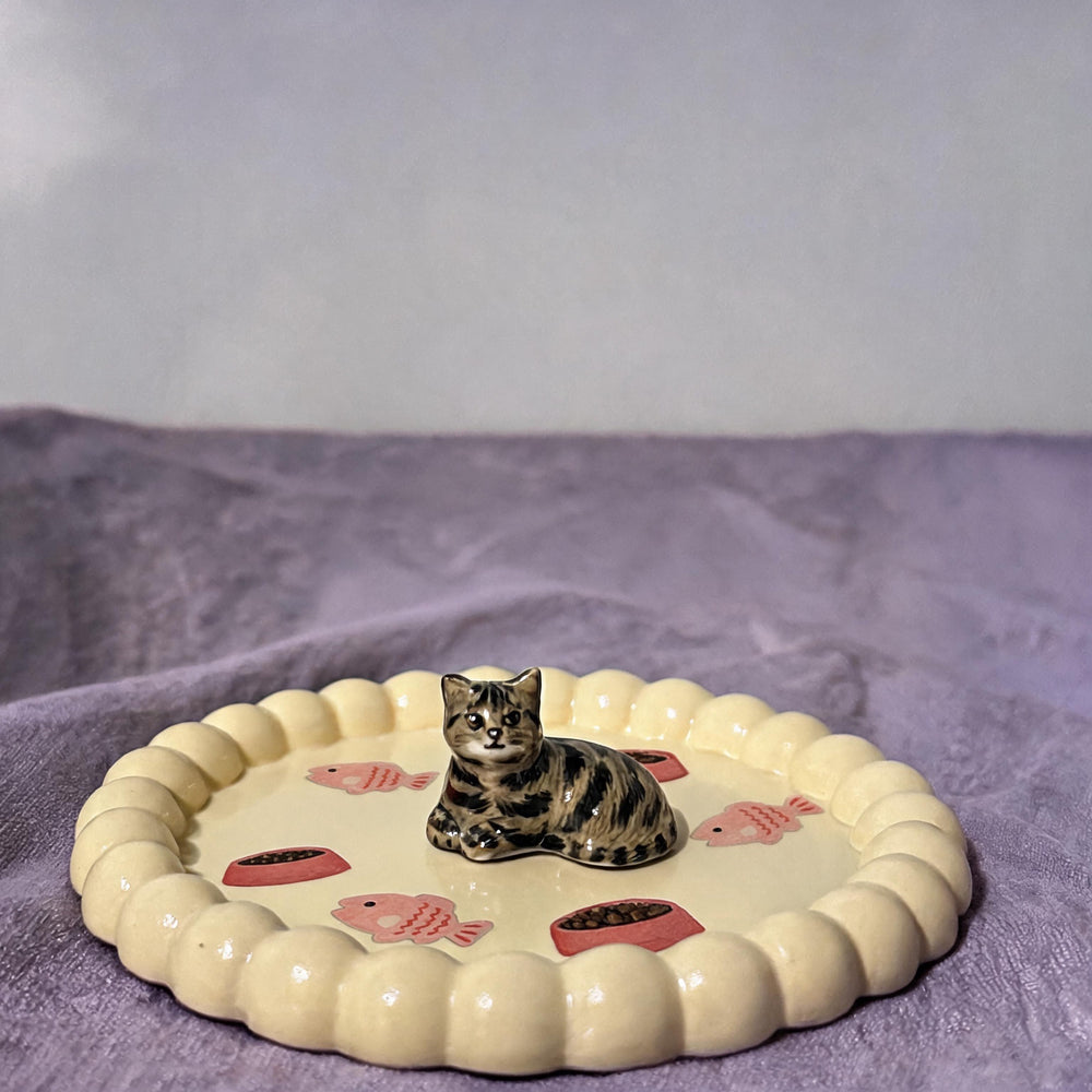 Yellow Cat 1